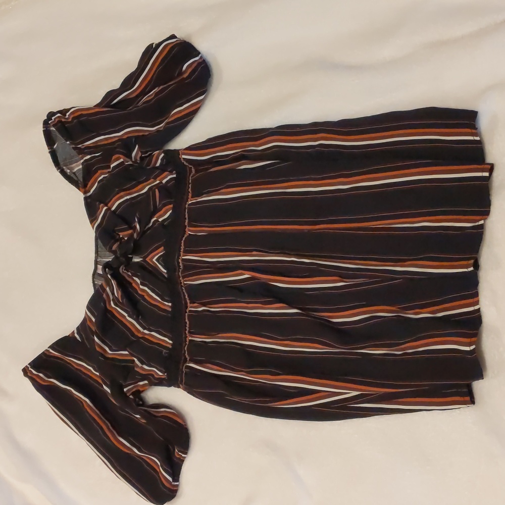 Juniors black/tan stripe dress